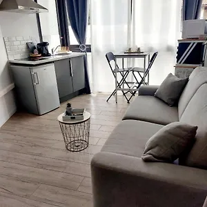  Appartement A 2 Pas De La